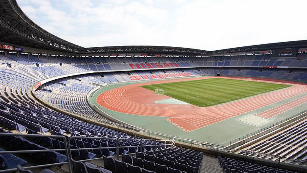 Sân vận động Nissan - Ngôi nhà của câu lạc bộ Yokohama F. Marinos