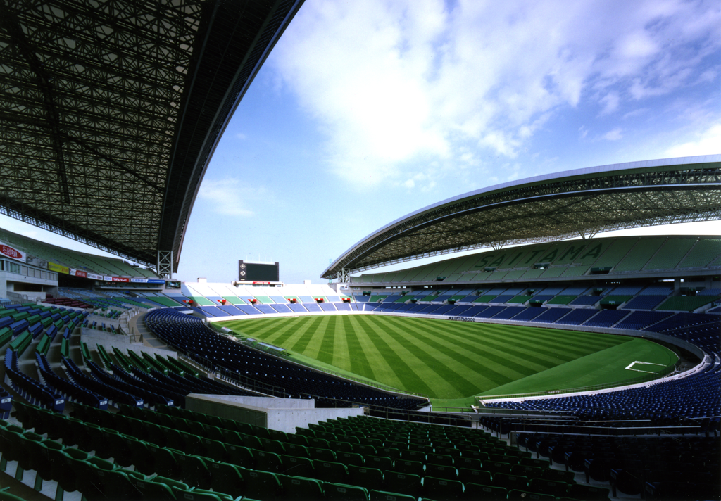 Sân vận động Saitama Stadium sân nhà của câu lạc bộ bóng đá Red Diamonds