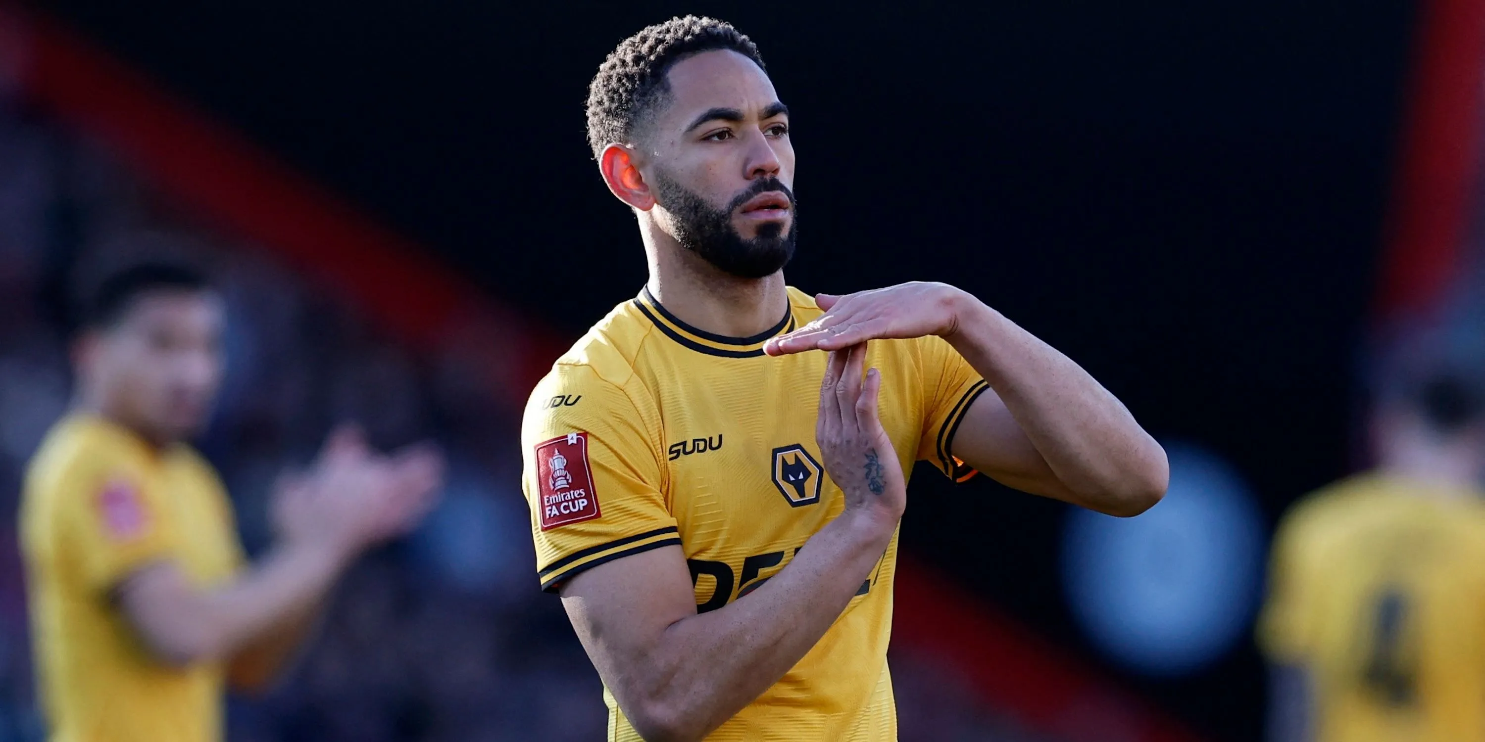 Matheus Cunha ăn mừng bàn thắng cho Wolverhampton Wanderers