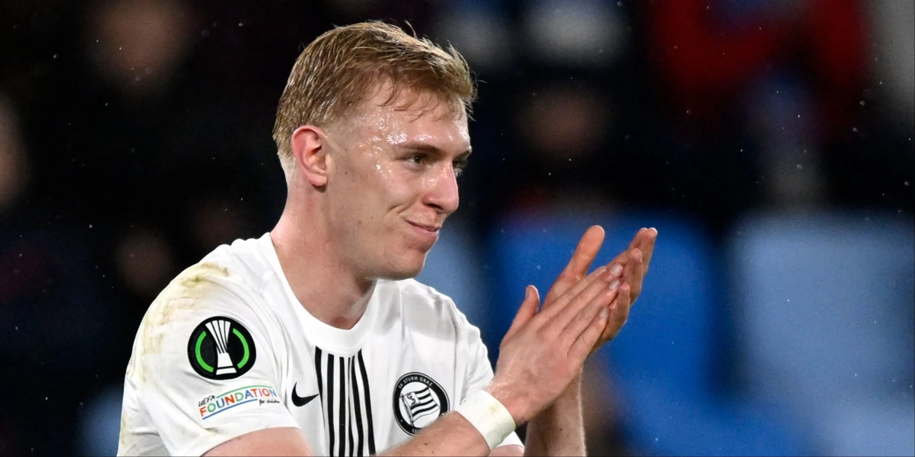 Tiền đạo Mika Biereth trong màu áo Sturm Graz