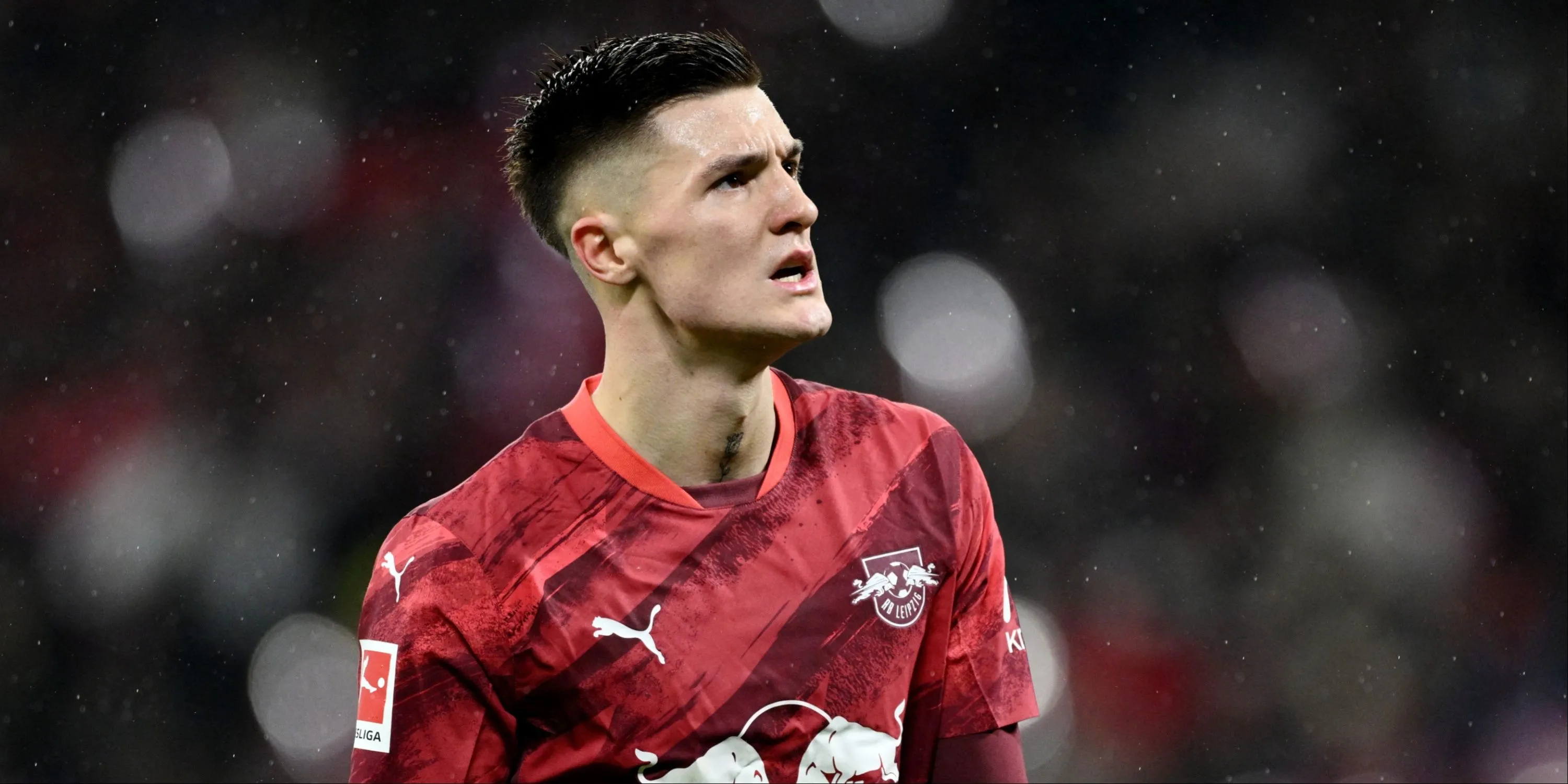 Benjamin Sesko trong màu áo RB Leipzig, tiền đạo mục tiêu của Man Utd