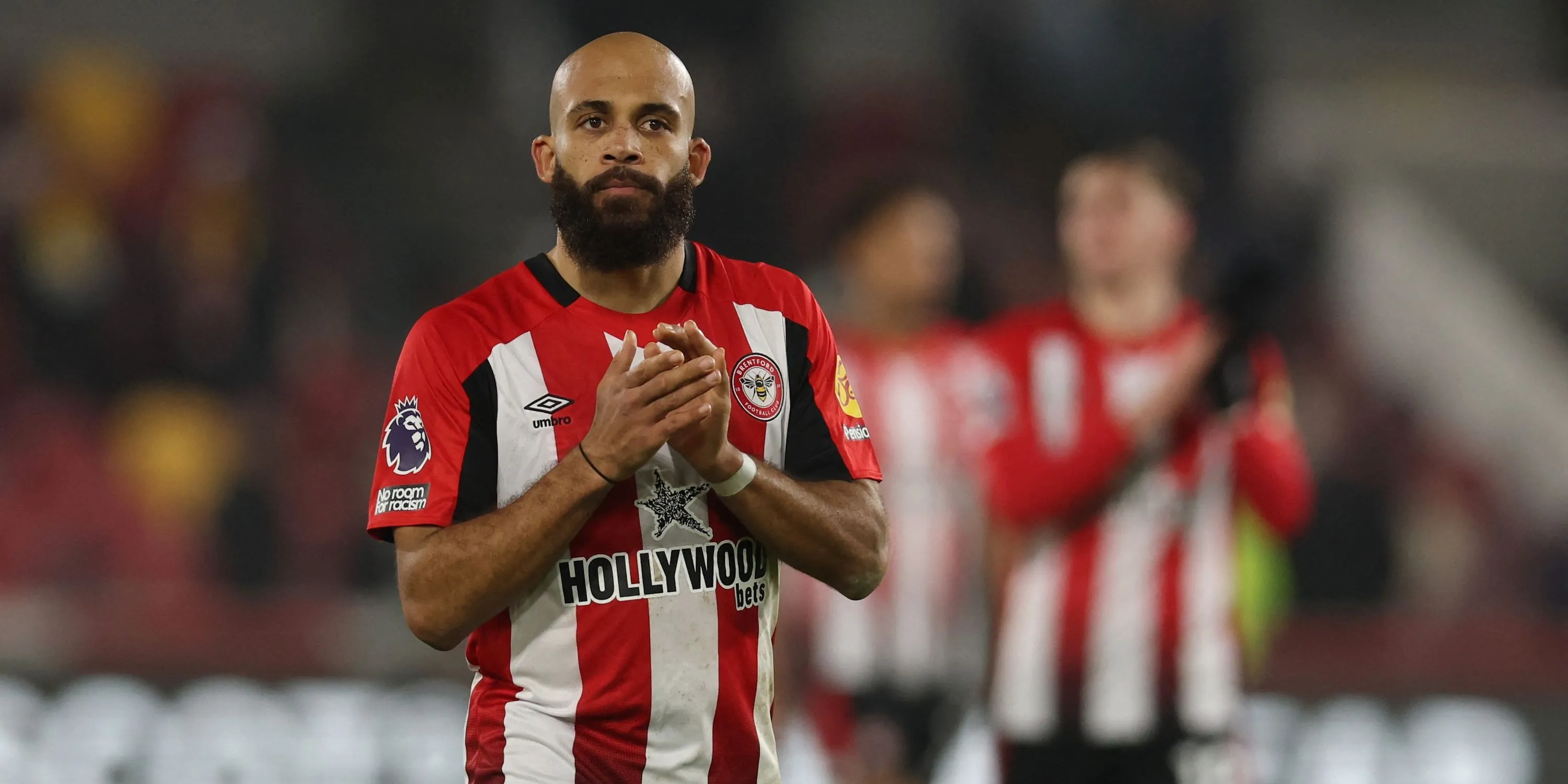 Bryan Mbeumo của Brentford tỏ vẻ thất vọng sau một trận đấu không thành công
