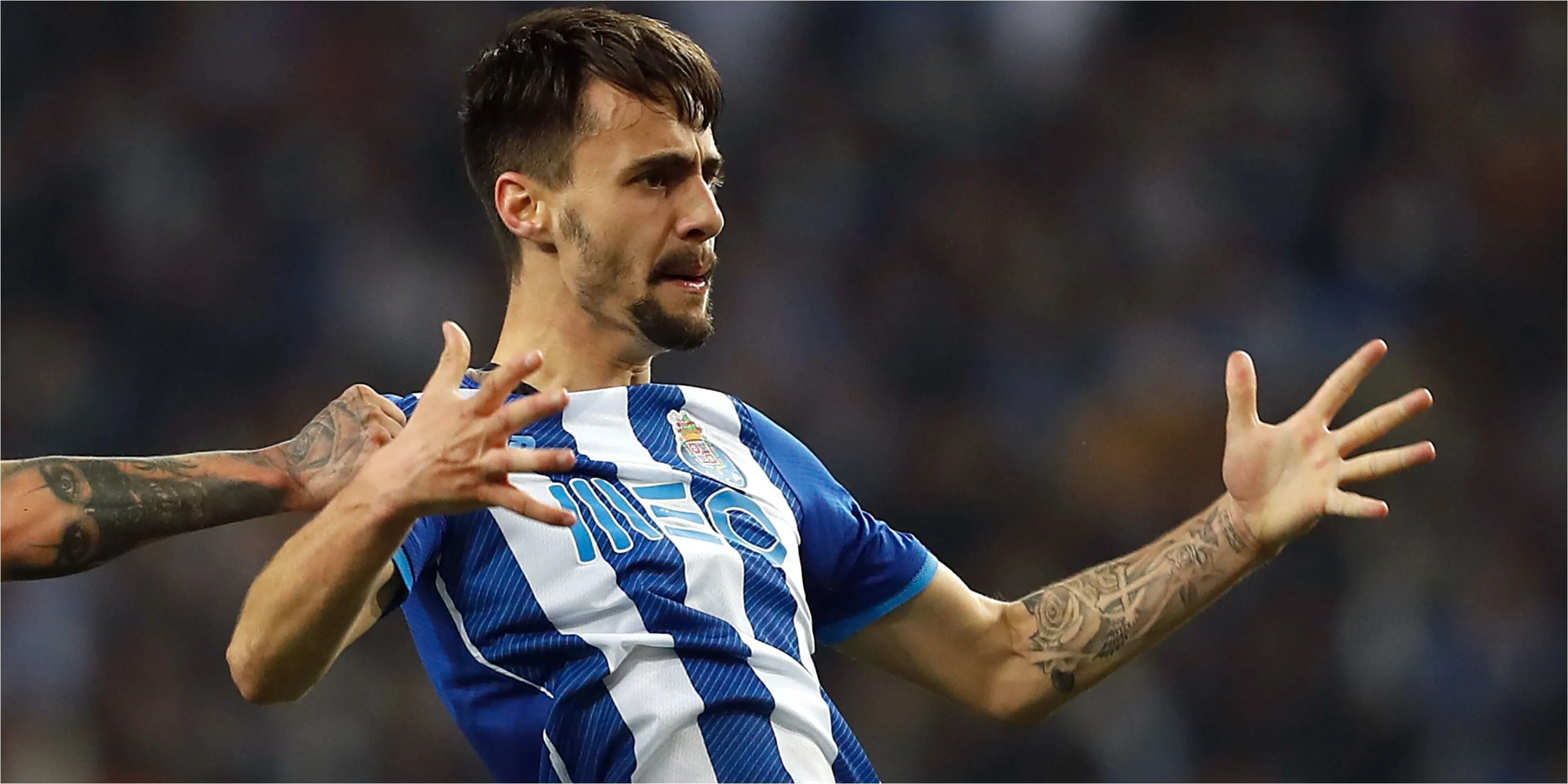Fabio Vieira thi đấu ấn tượng trong màu áo Porto khi được cho mượn