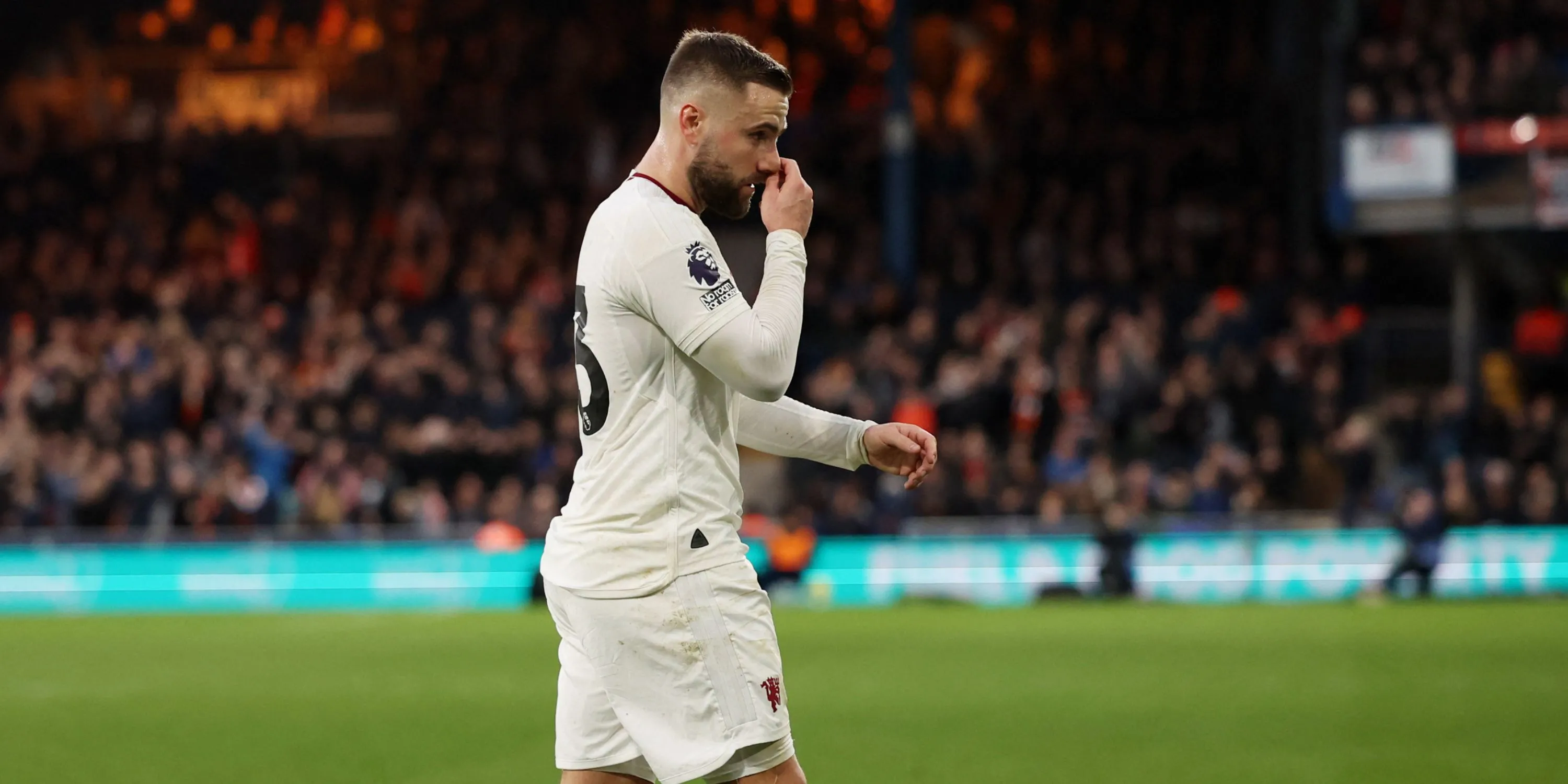 Luke Shaw từng là hậu vệ trái hàng đầu nhưng sa sút phong độ tại Man Utd