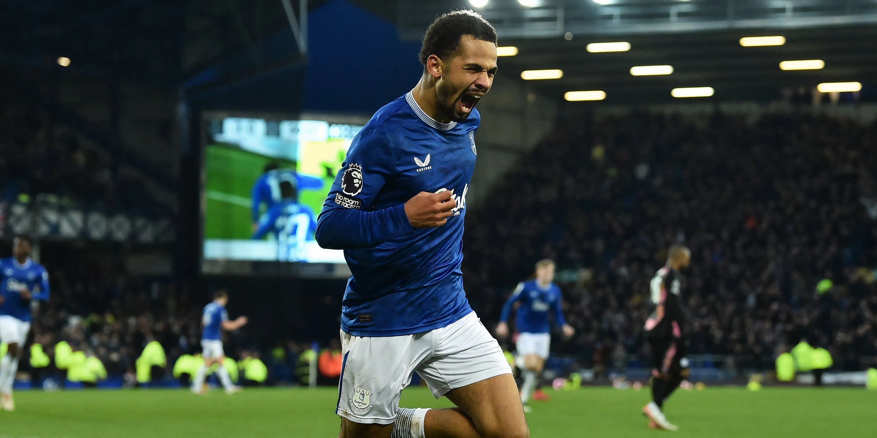 Ngôi sao Iliman Ndiaye của Everton thể hiện phong độ ấn tượng