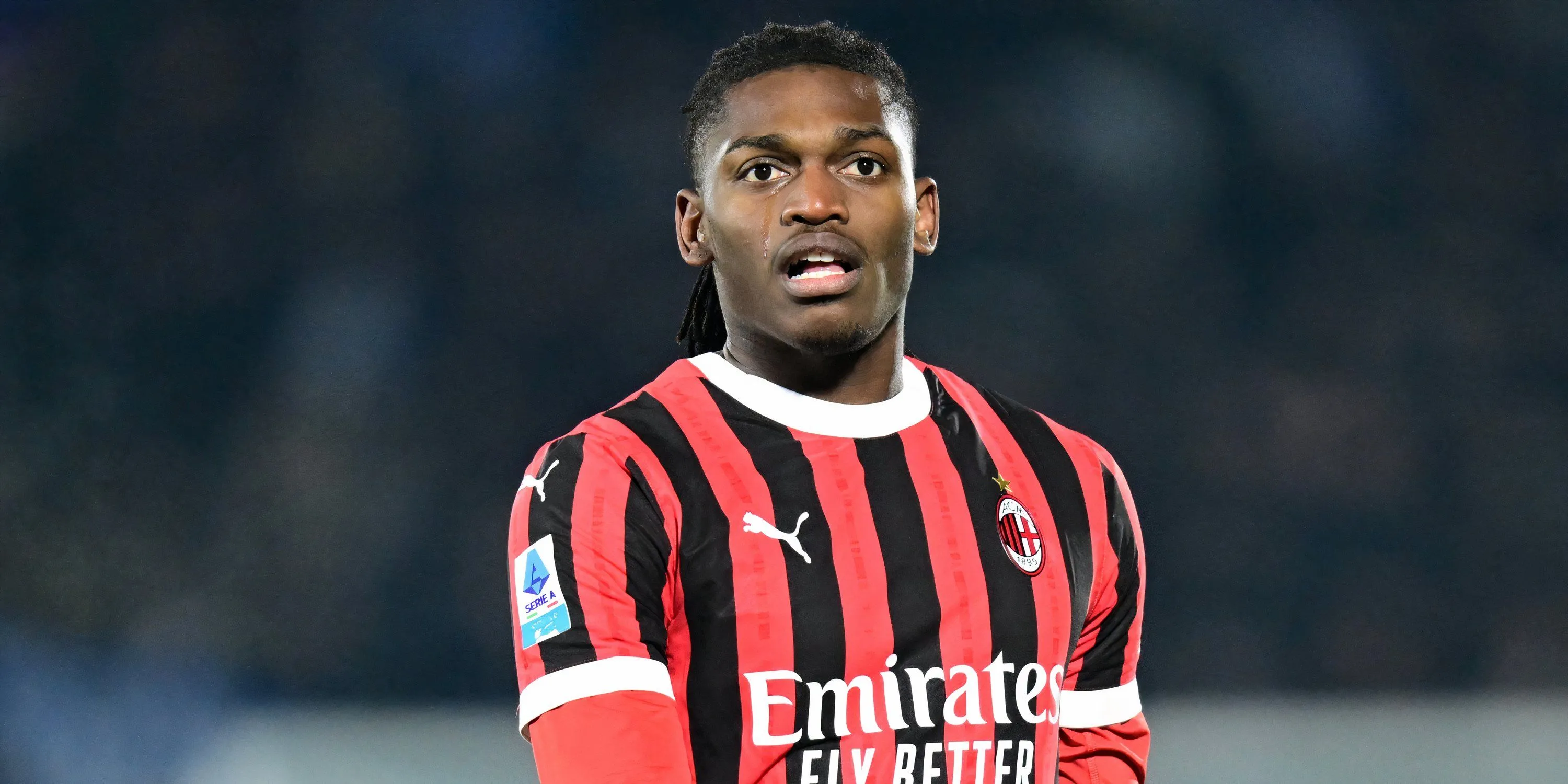 Rafael Leao thi đấu trong màu áo AC Milan