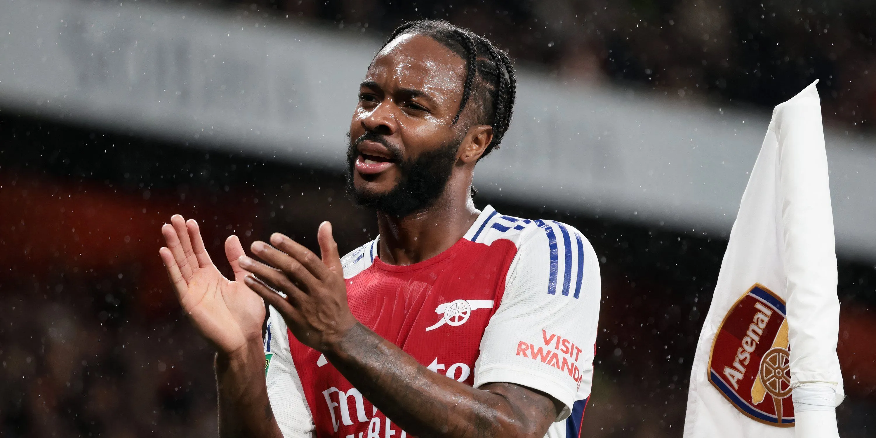 Raheem Sterling trong màu áo Arsenal một bản hợp đồng cho mượn không thành công