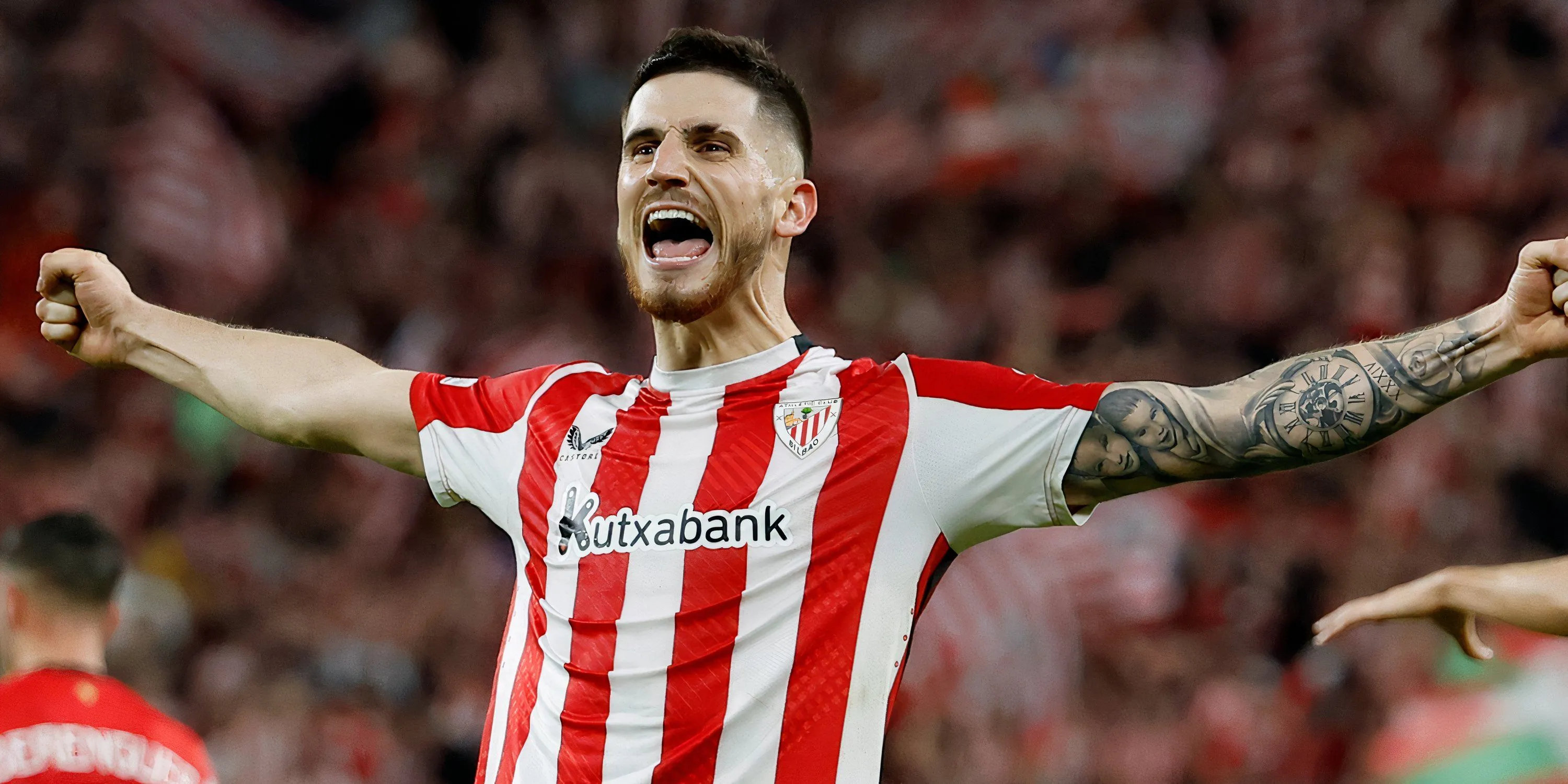 Tiền vệ Oihan Sancet trong màu áo Athletic Bilbao