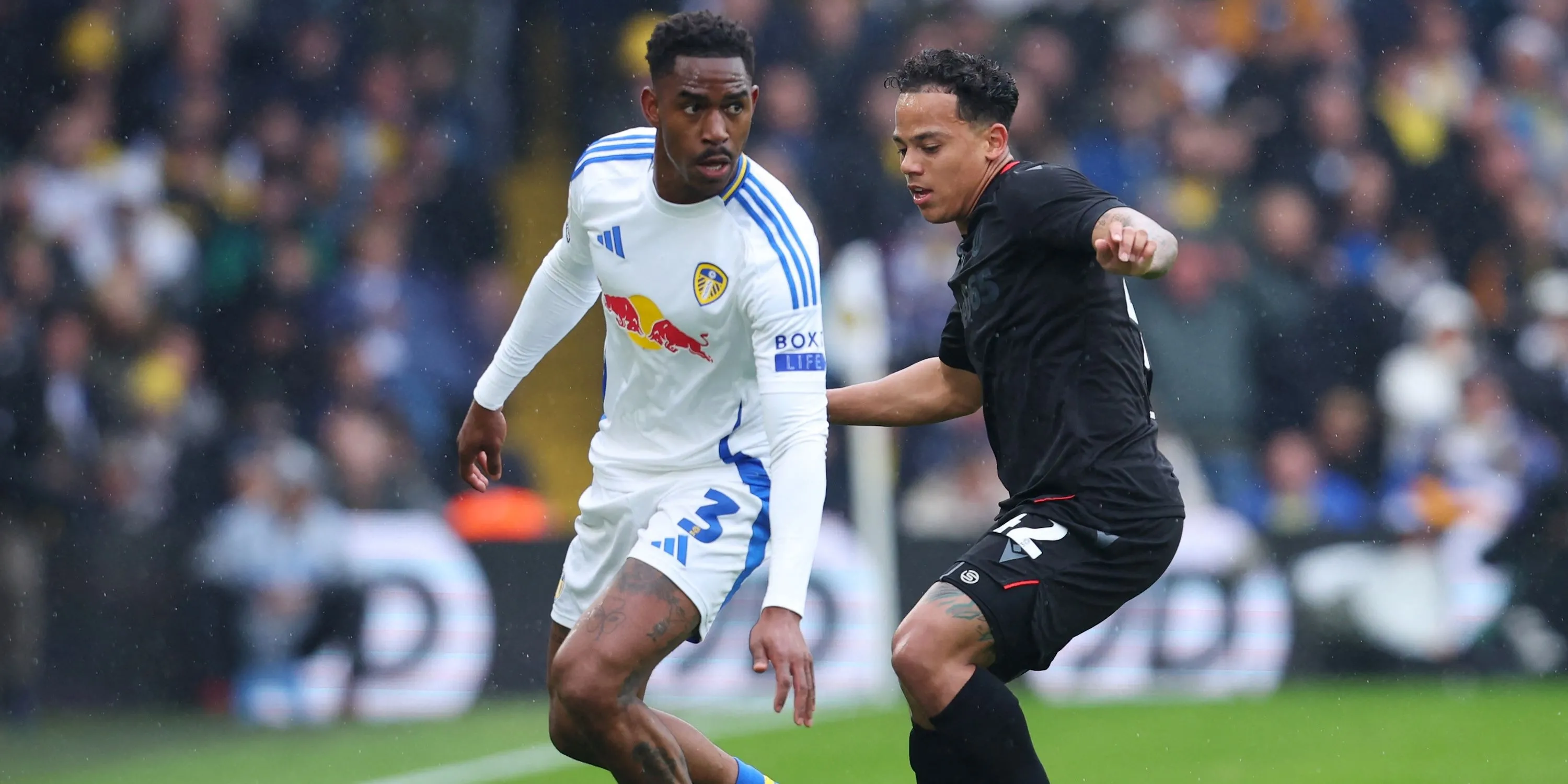 Junior Firpo của Leeds United