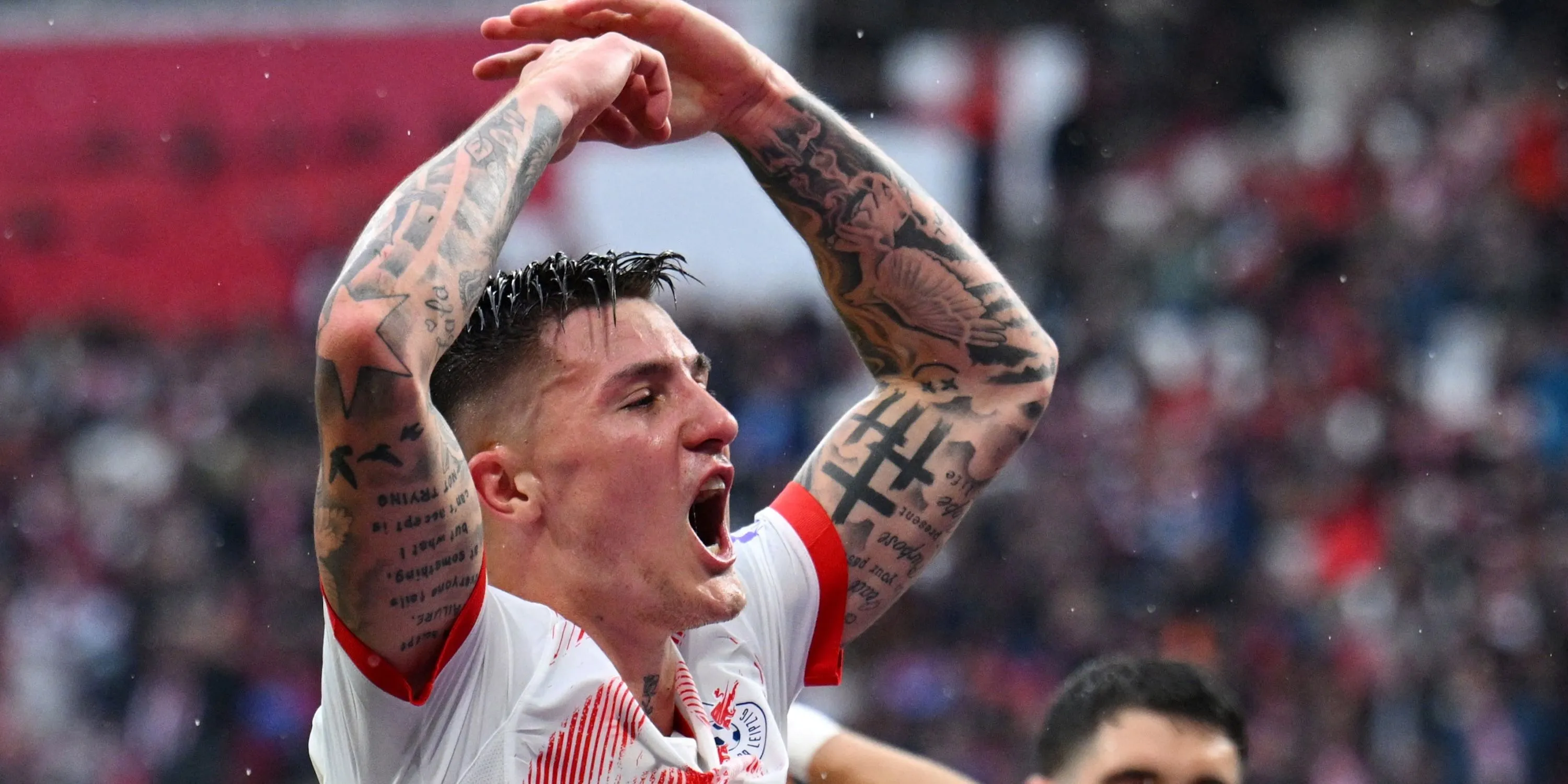 Tiền đạo Benjamin Sesko ăn mừng bàn thắng cho RB Leipzig, thể hiện phong độ ghi bàn ấn tượng