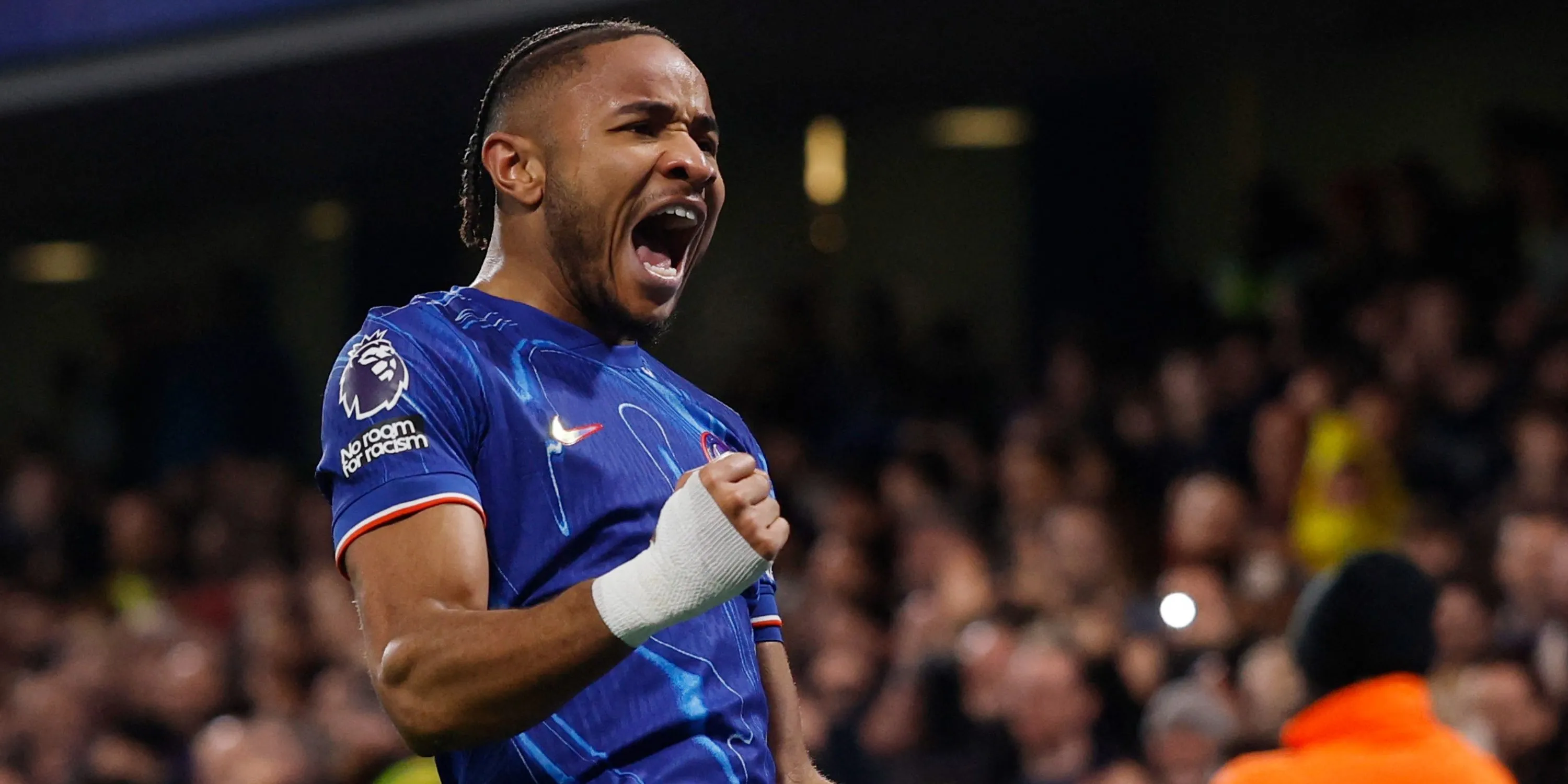 Tiền đạo Christopher Nkunku thi đấu cho Chelsea