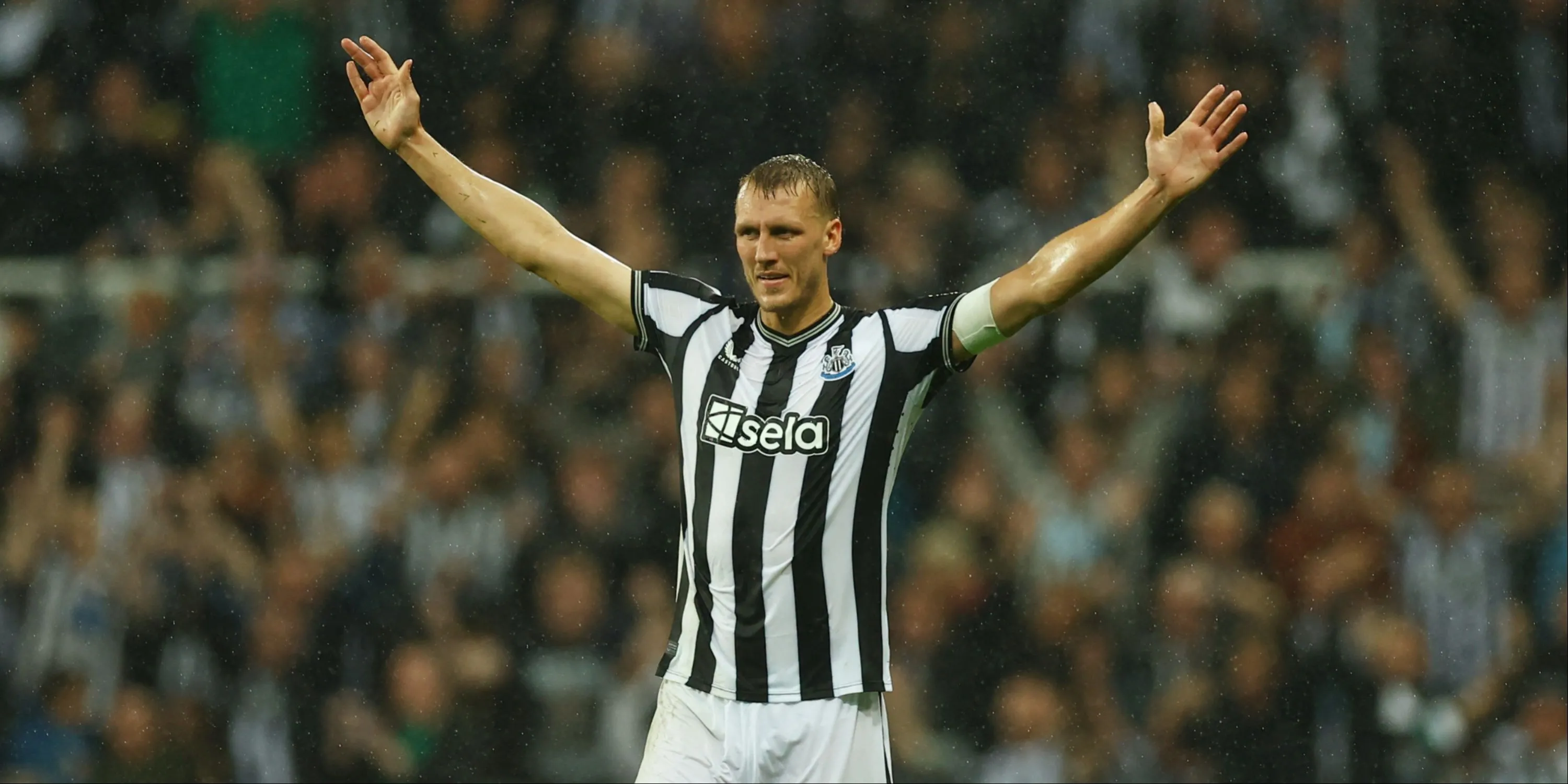 Hậu vệ Dan Burn của Newcastle United