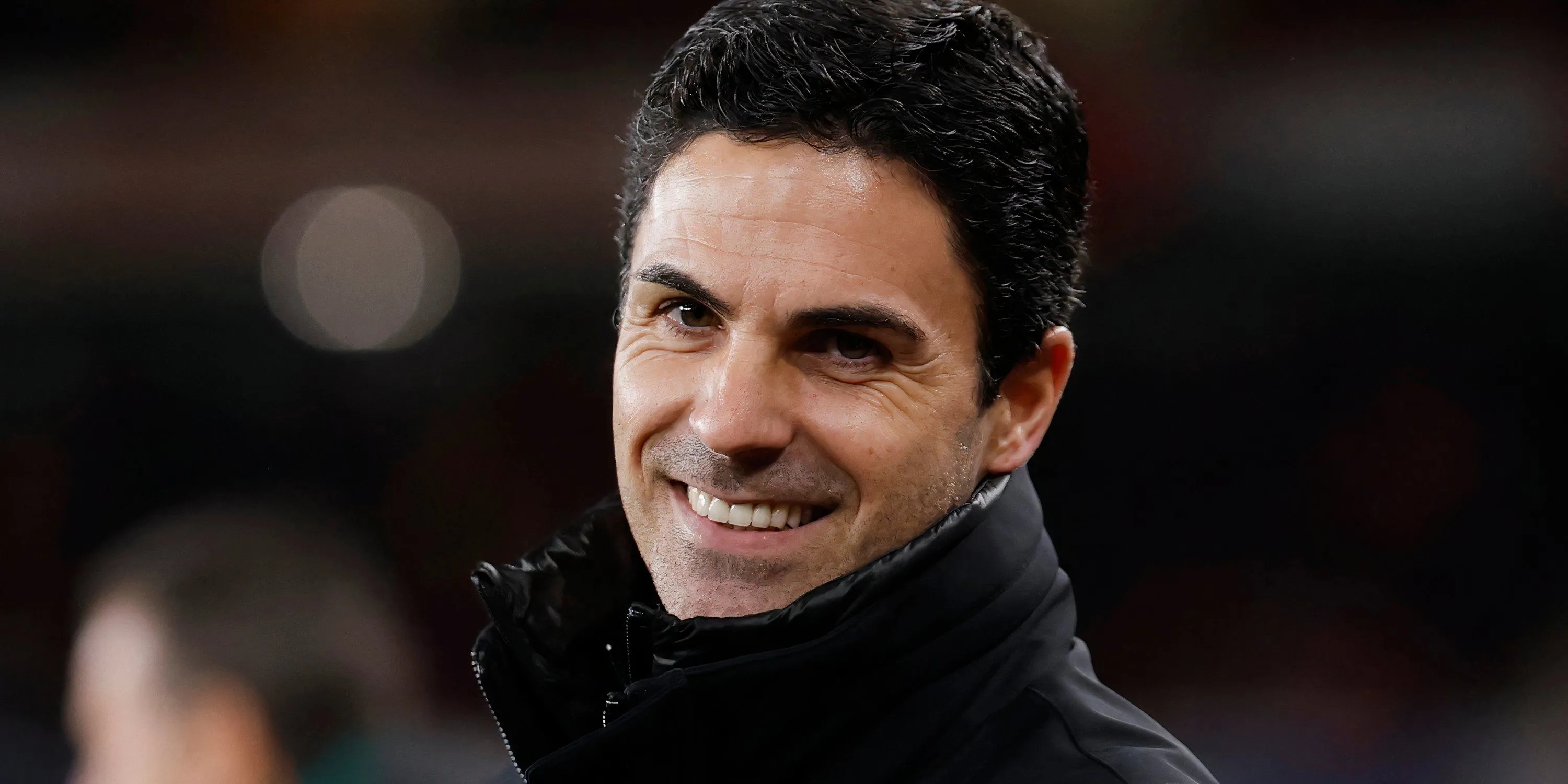 Huấn luyện viên Mikel Arteta của Arsenal đang xây dựng đội hình cho mùa giải mới