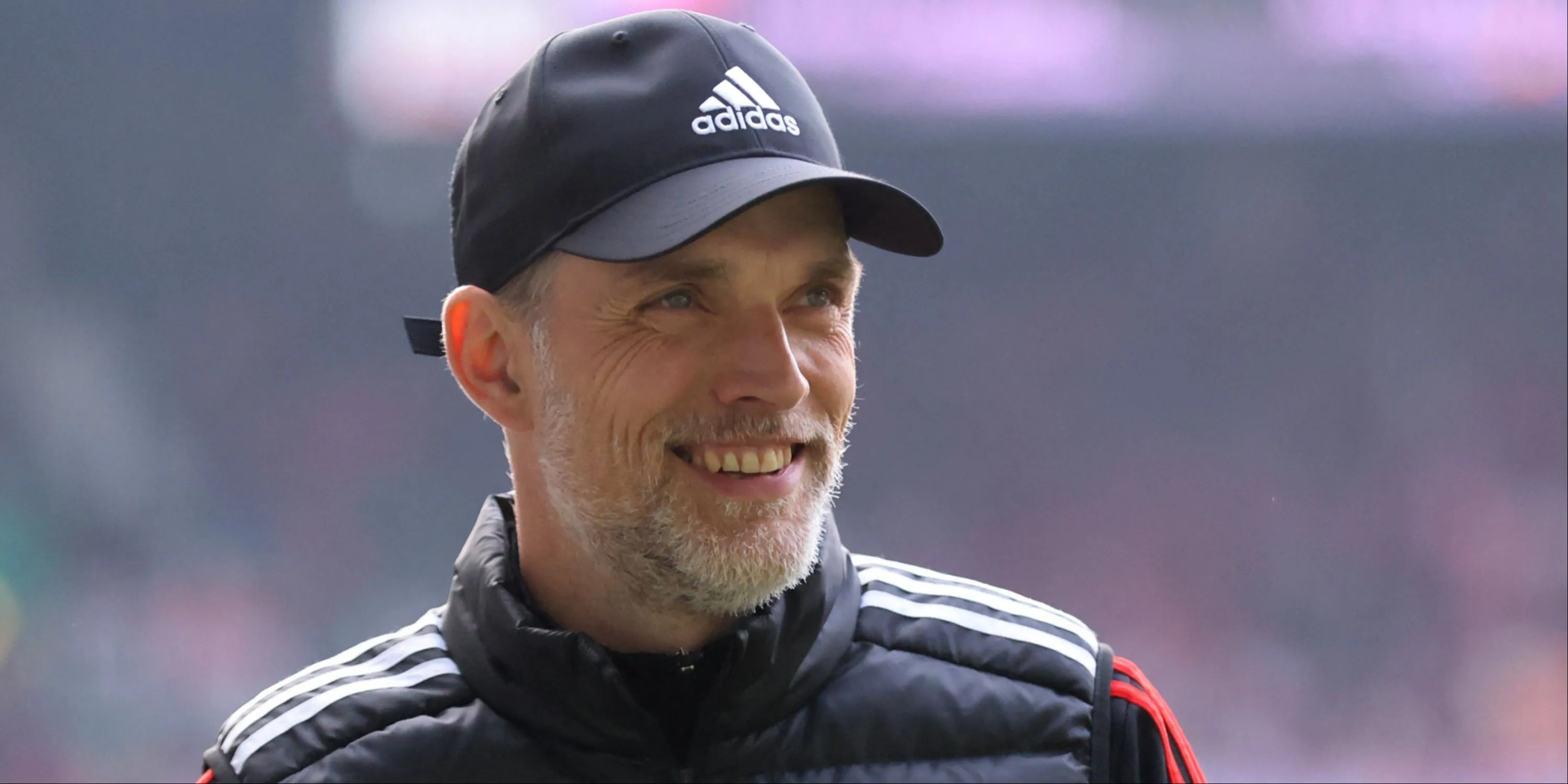 Thomas Tuchel mỉm cười trên đường biên trong thời gian dẫn dắt Bayern Munich