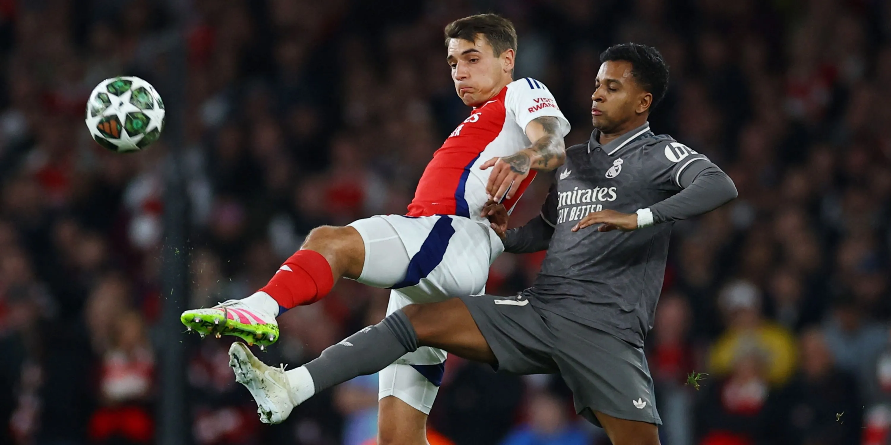 Tiền đạo Rodrygo trong màu áo Real Madrid, trung tâm của tin đồn chuyển nhượng đến Arsenal đang gặp bế tắc.