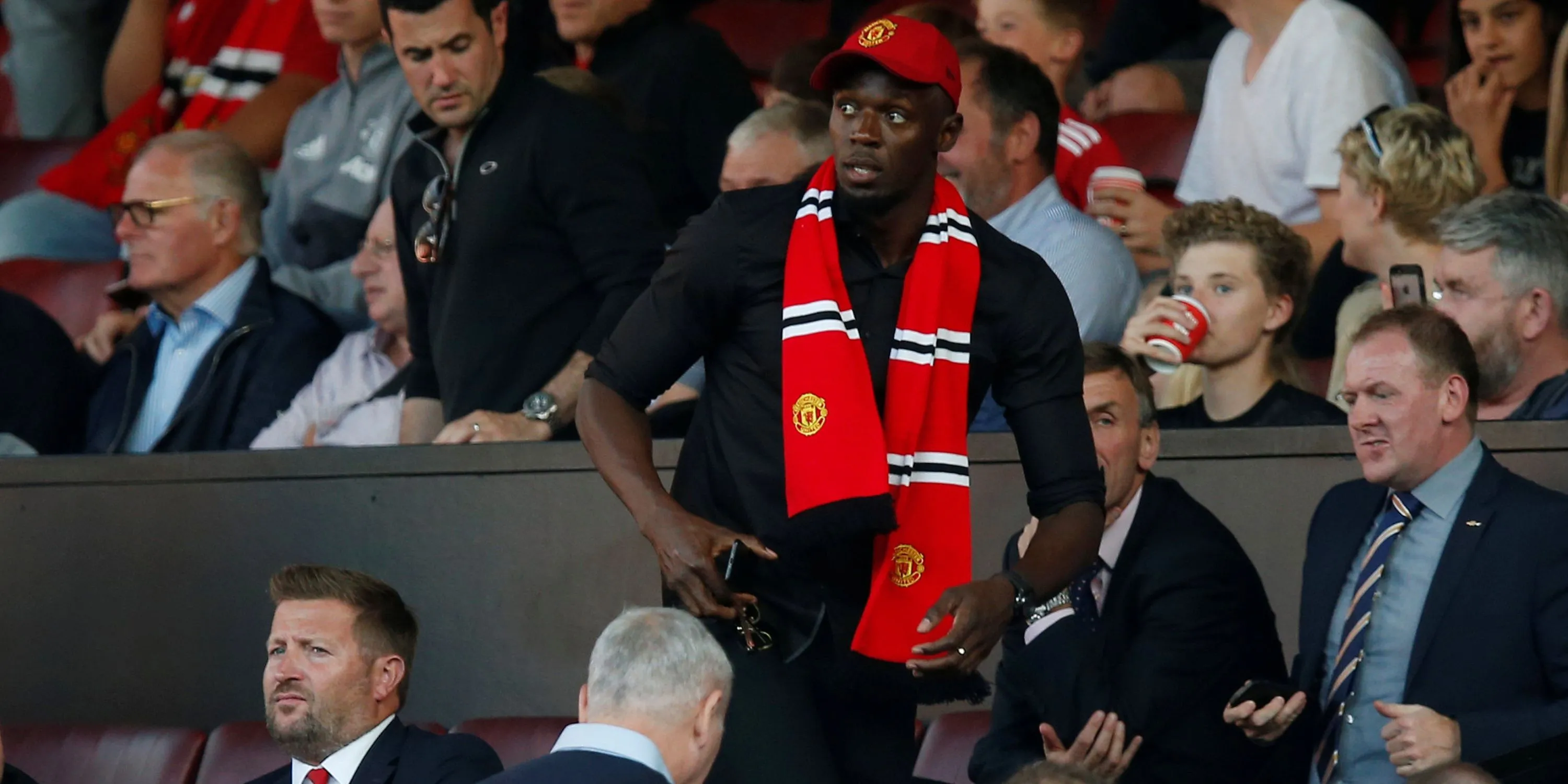 Usain Bolt - Vận động viên điền kinh huyền thoại, fan cuồng nhiệt của Manchester United, từng bày tỏ ước mơ thi đấu cho Quỷ Đỏ