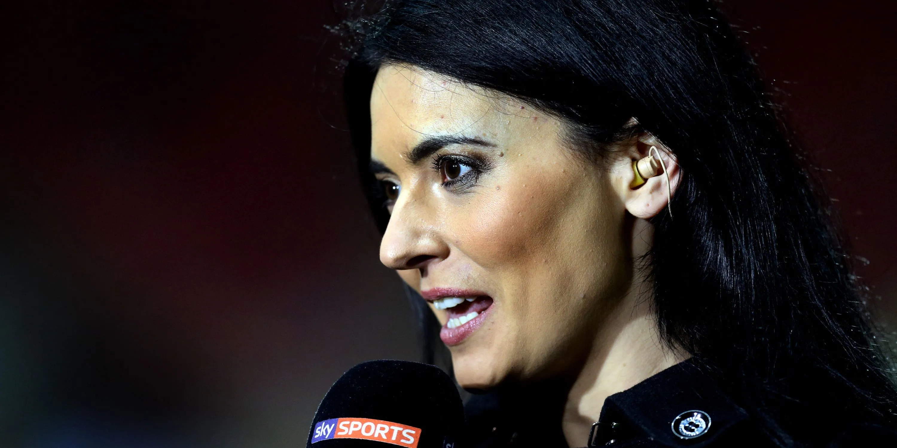 Natalie Sawyer, cựu phóng viên Sky Sports và fan Brentford