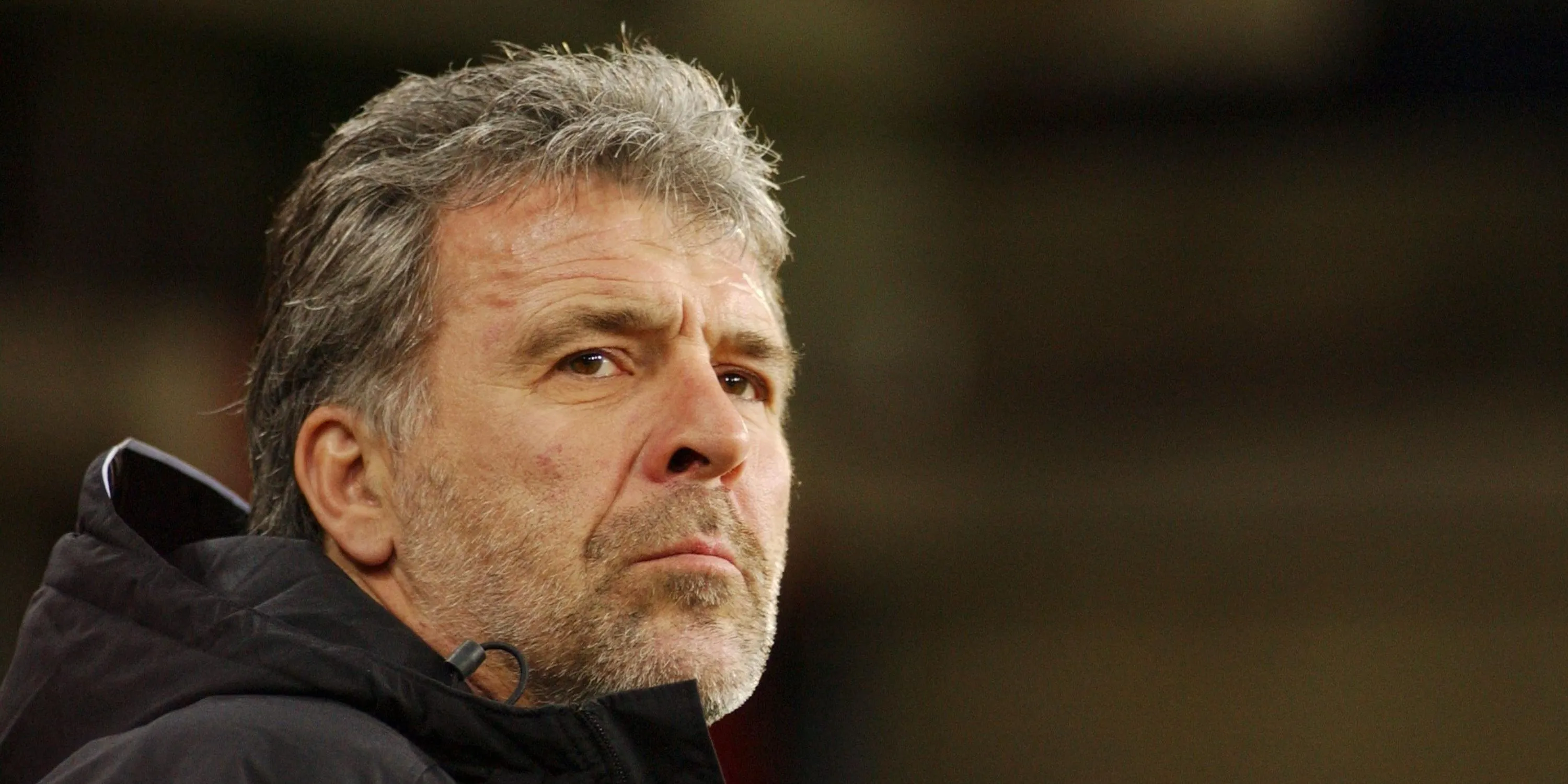Eric Gerets trong màu áo CLB và đội tuyển Bỉ, hậu vệ phải xuất sắc