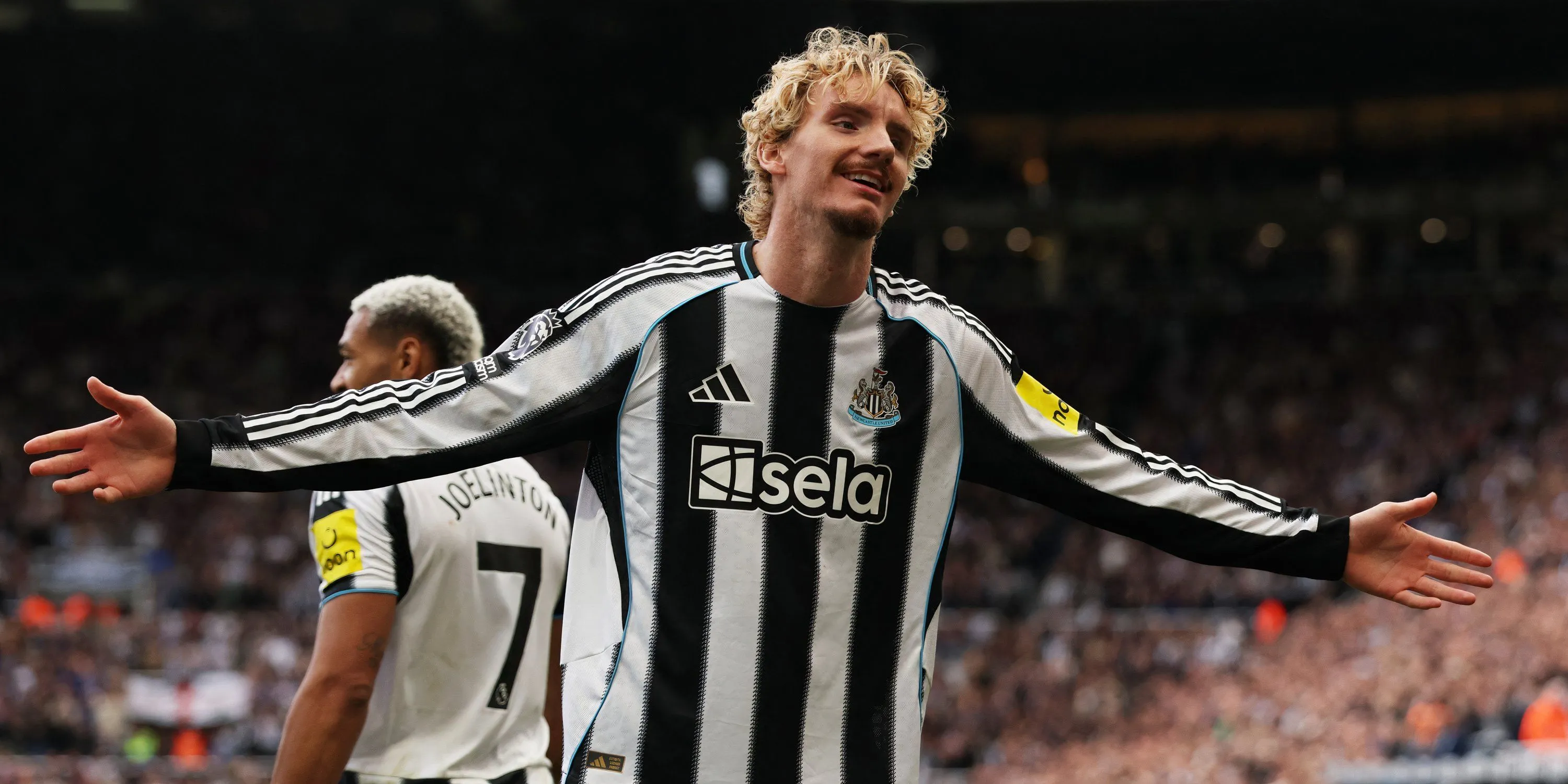 Nick Woltemade ăn mừng bàn thắng đầu tiên cho Newcastle, biểu tượng tân binh ấn tượng
