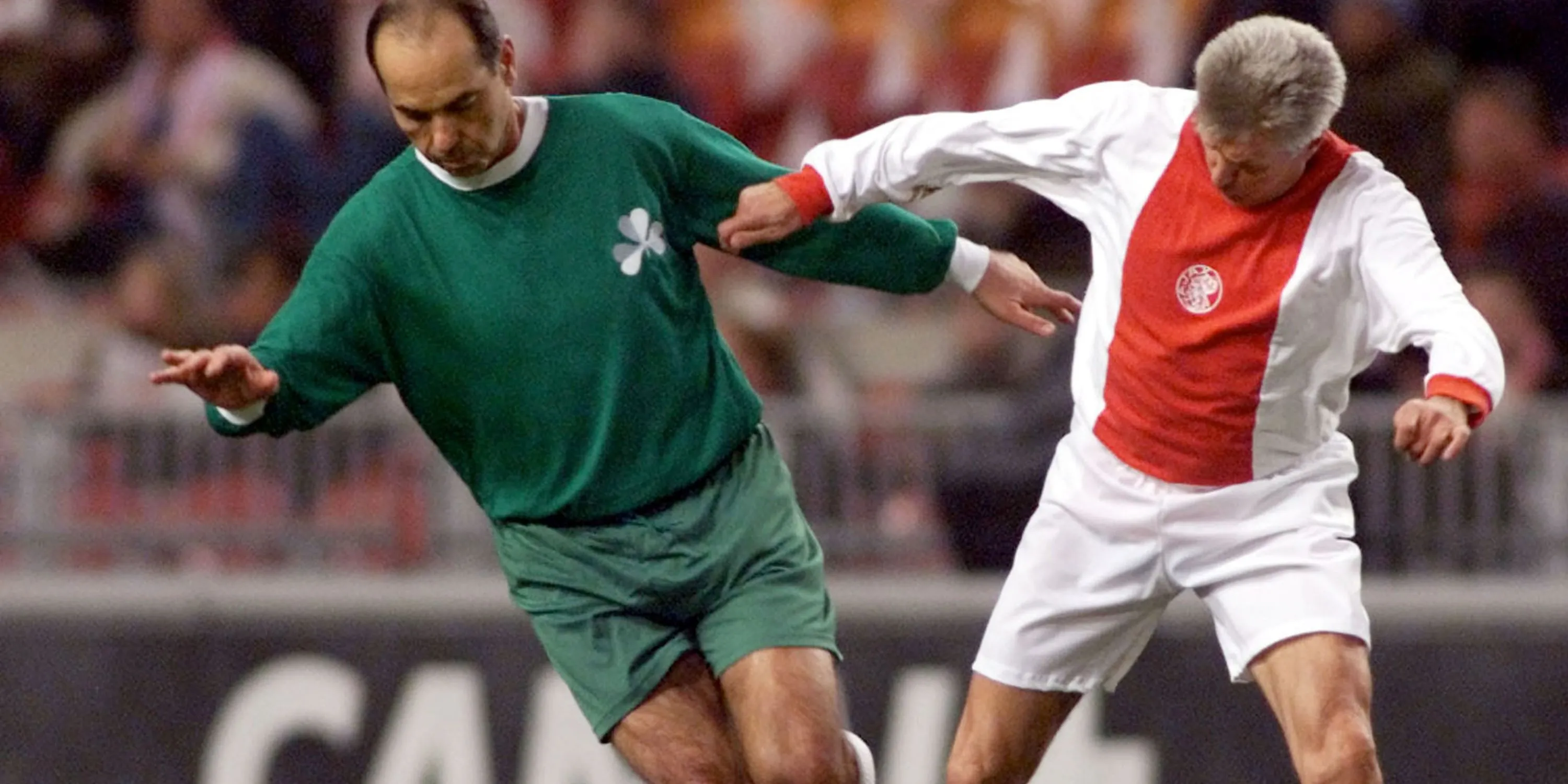 Wim Suurbier – biểu tượng Ajax thời Total Football, hậu vệ phải công thủ toàn diện