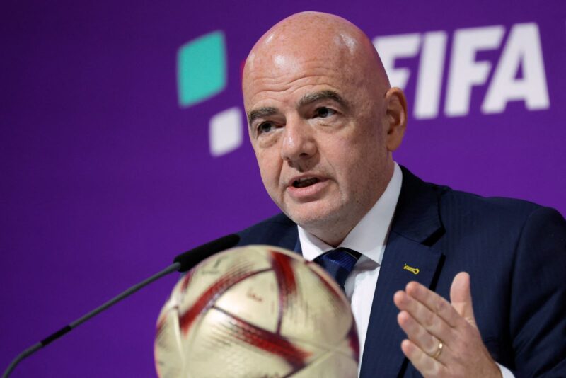 Chủ tịch FIFA do Gianni Infantino đảm nhiệm, ông là người Thuỵ Sĩ, gốc Ý