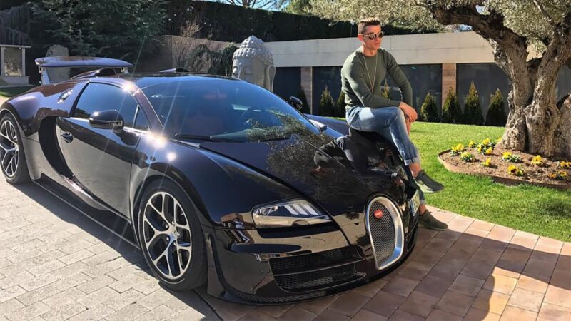 Cristiano Ronaldo với khối tài sản khủng 
